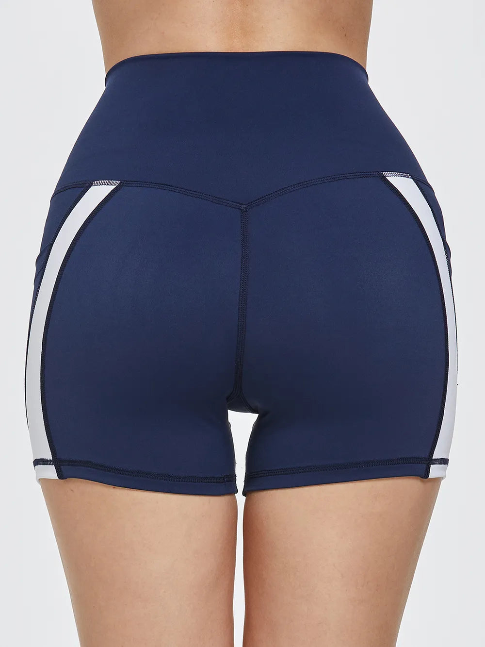 High waist active shorts back detail