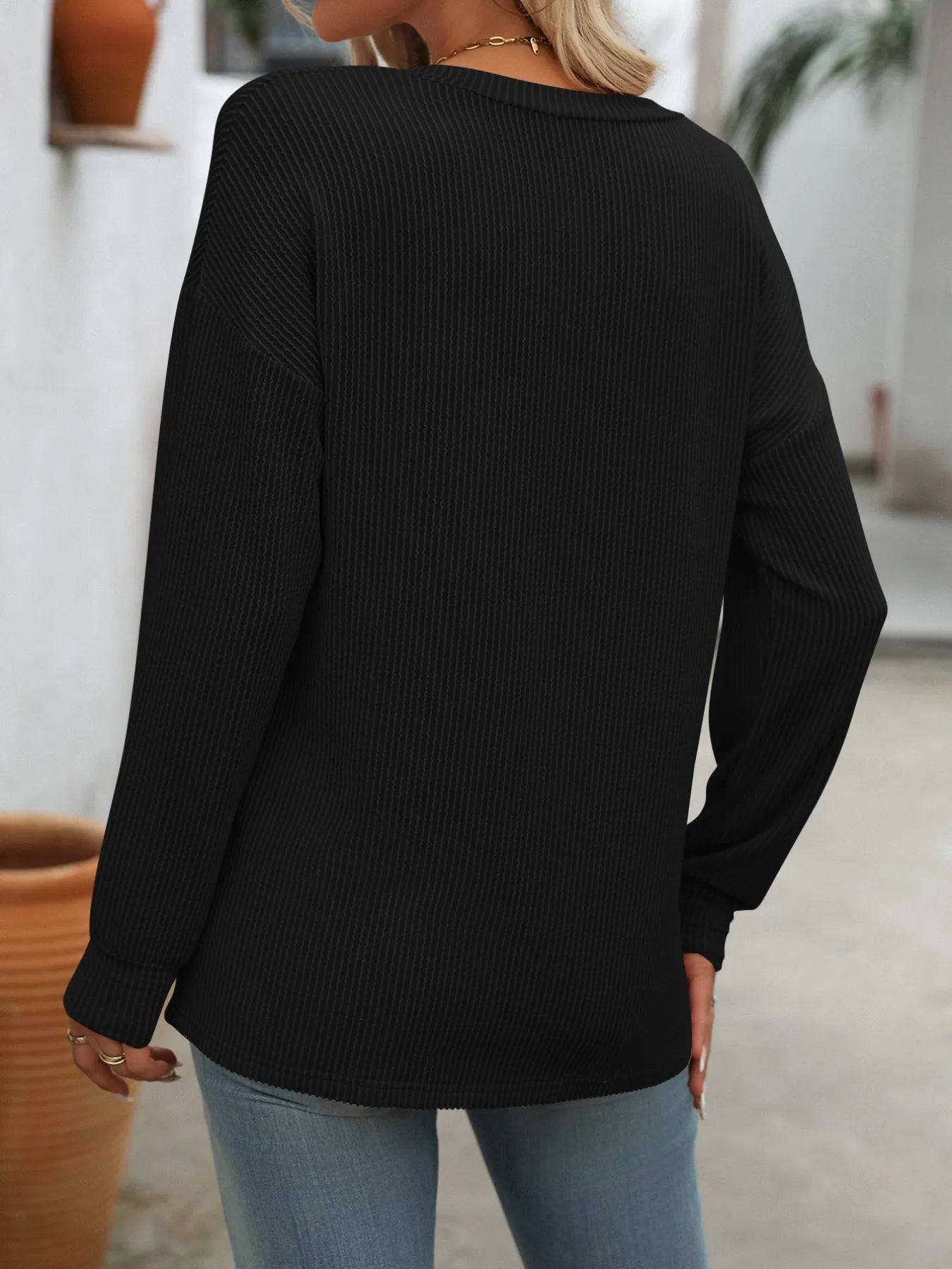 Ribbed V-Neck Long Sleeve T-Shirt - Fashorio