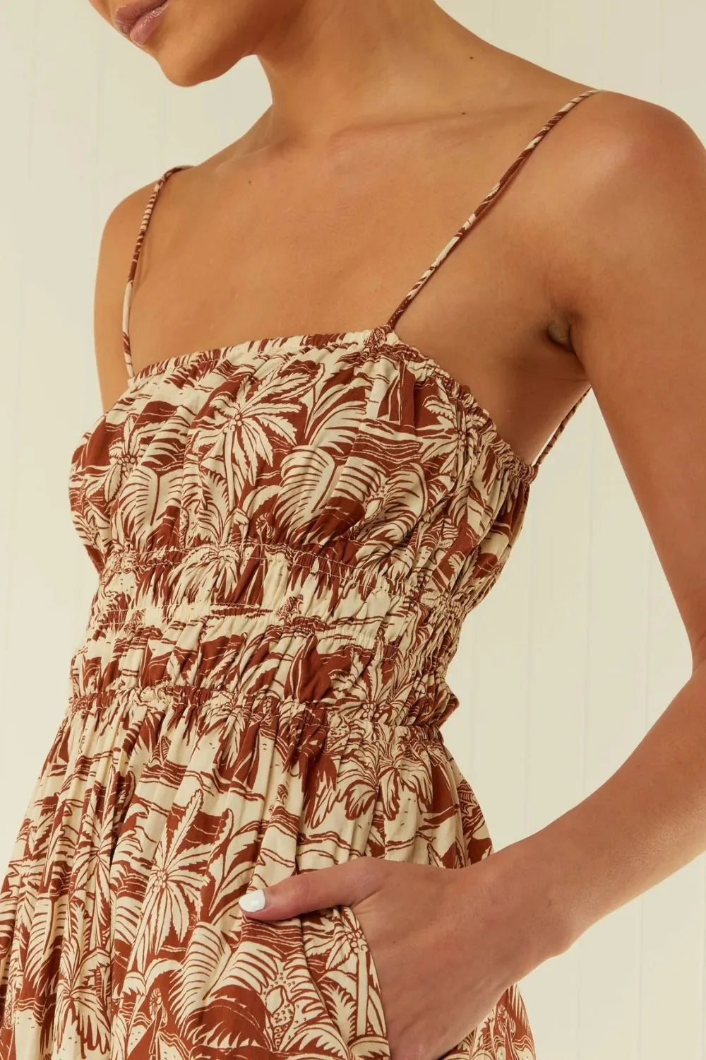 Square neck cami dress print detail