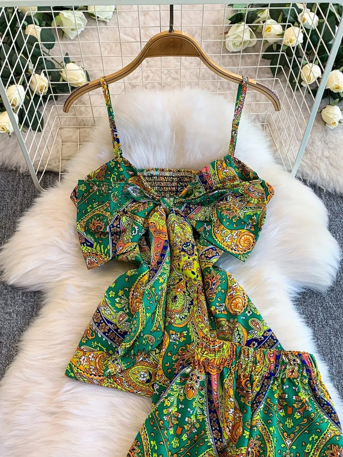 Printed coordinated pants set fit view