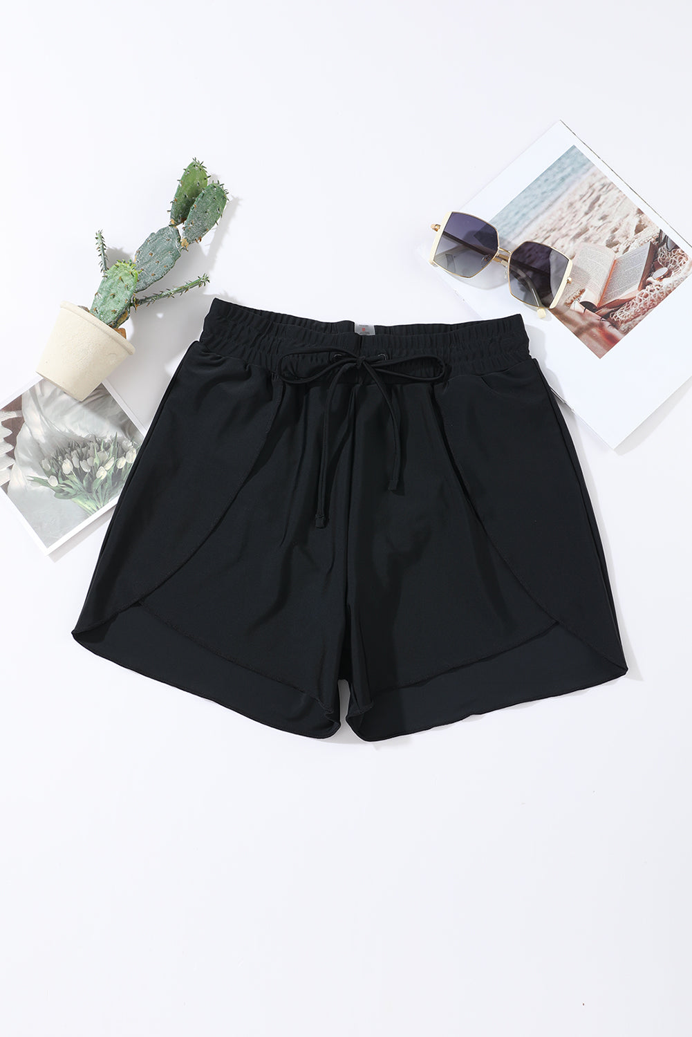 Swim shorts quick drying fabric detail