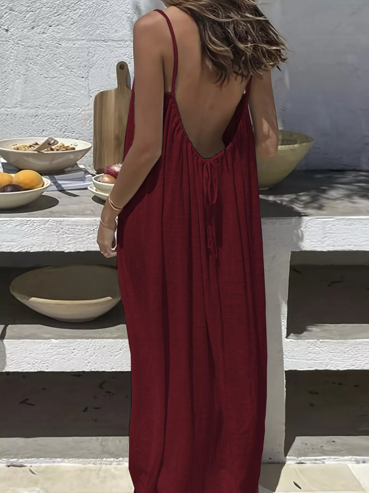 Fabric texture of the polyester blend maxi dress