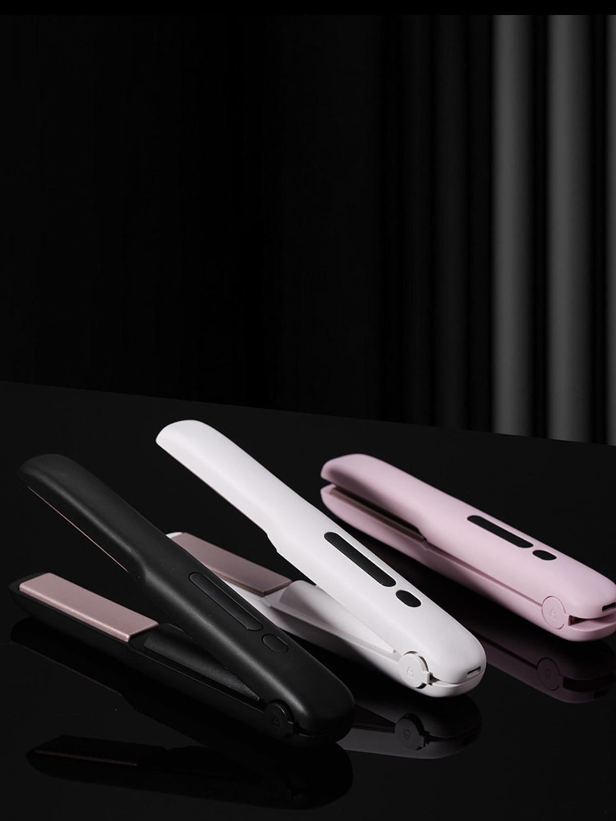 Black cordless hair straightener