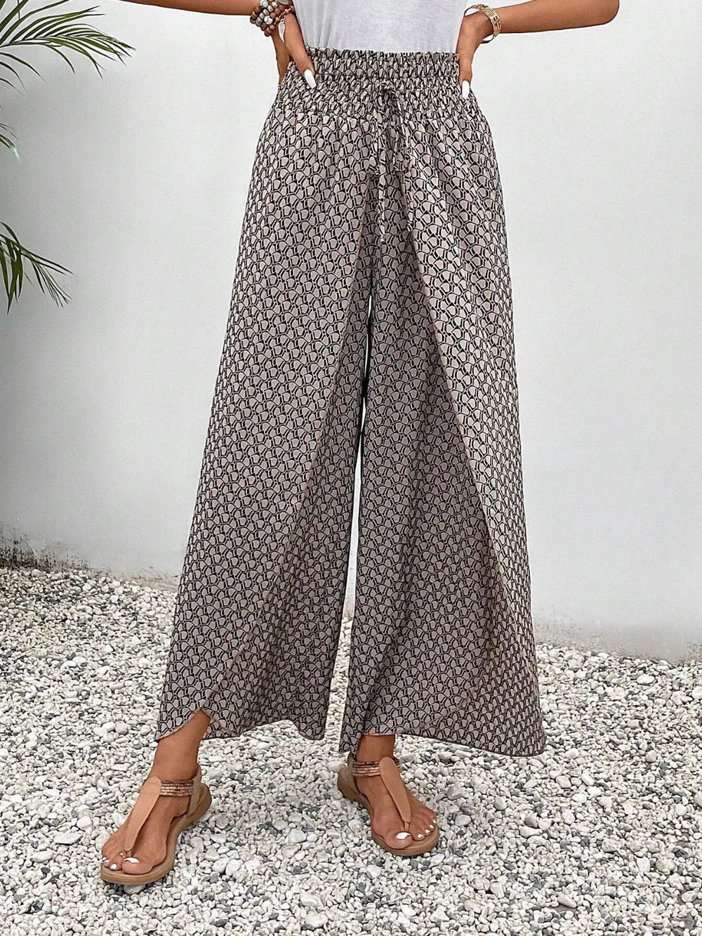 Tie waist wide leg pants waist close up