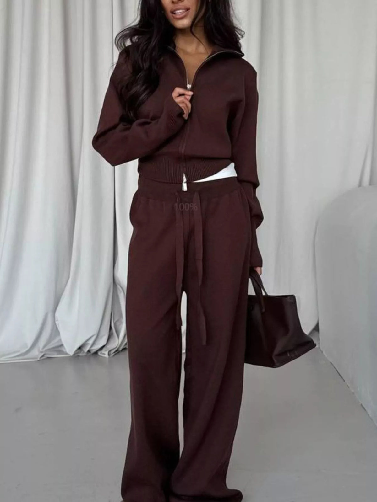 Zip up matching set styling