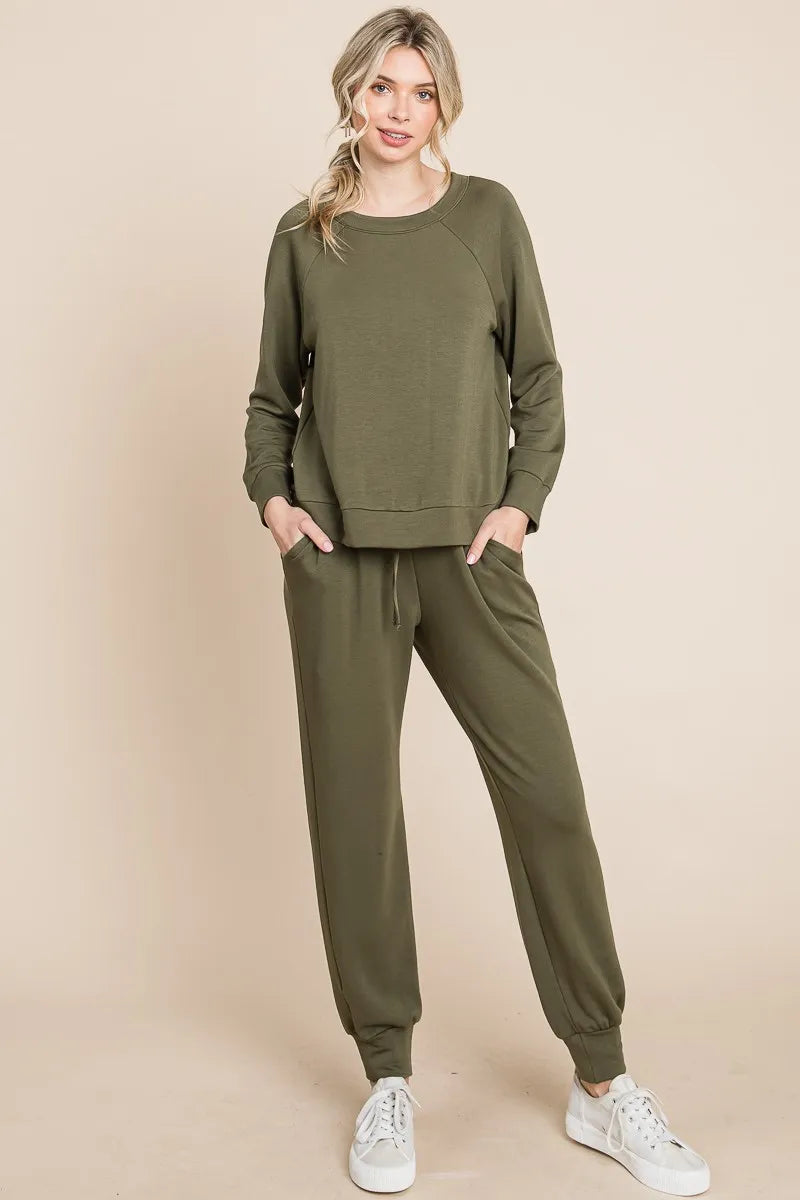 Super Lady Round Neck Raglan Sleeve Top and Pants Lounge Set - Fashorio