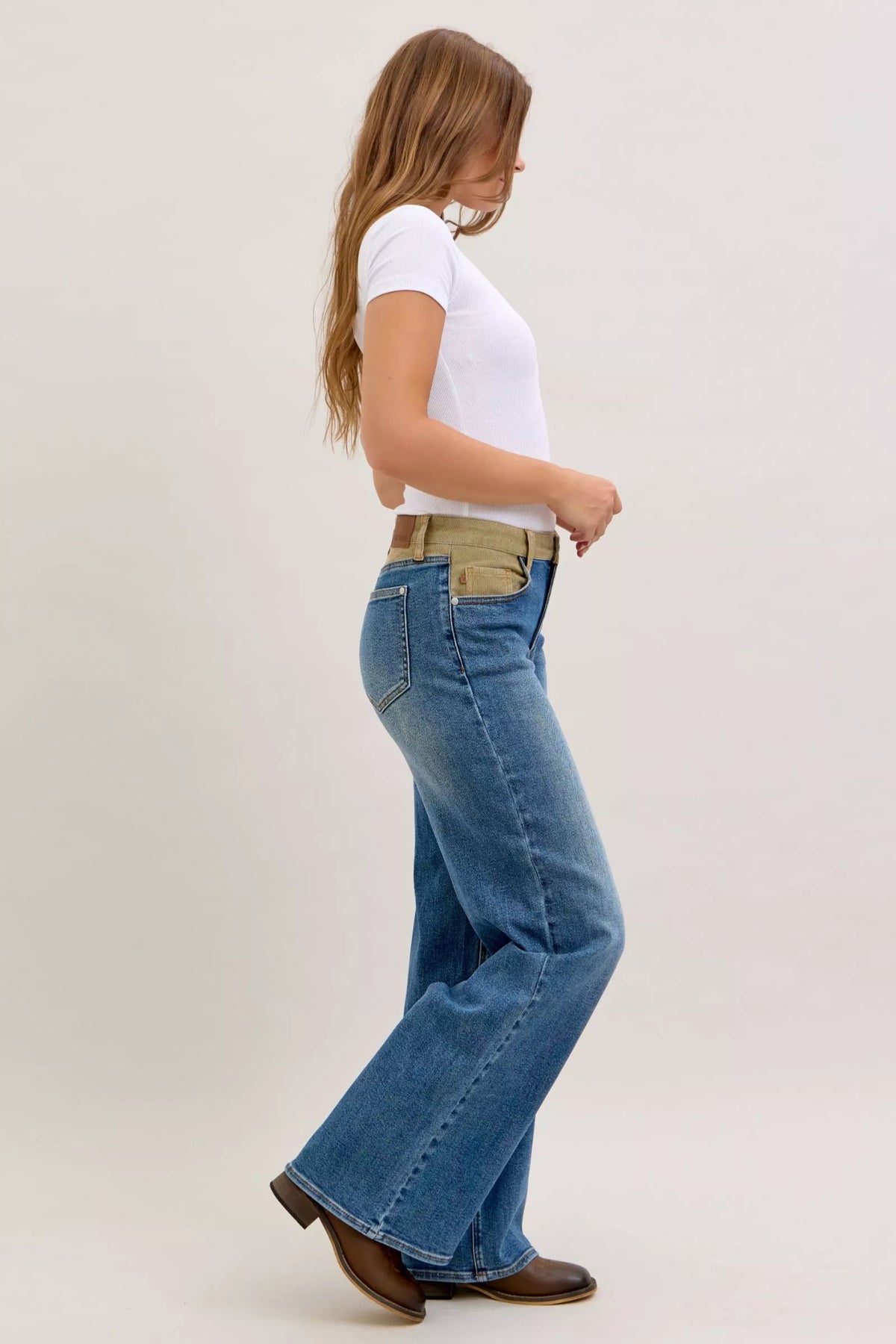 Judy Blue mid rise column jeans full length view