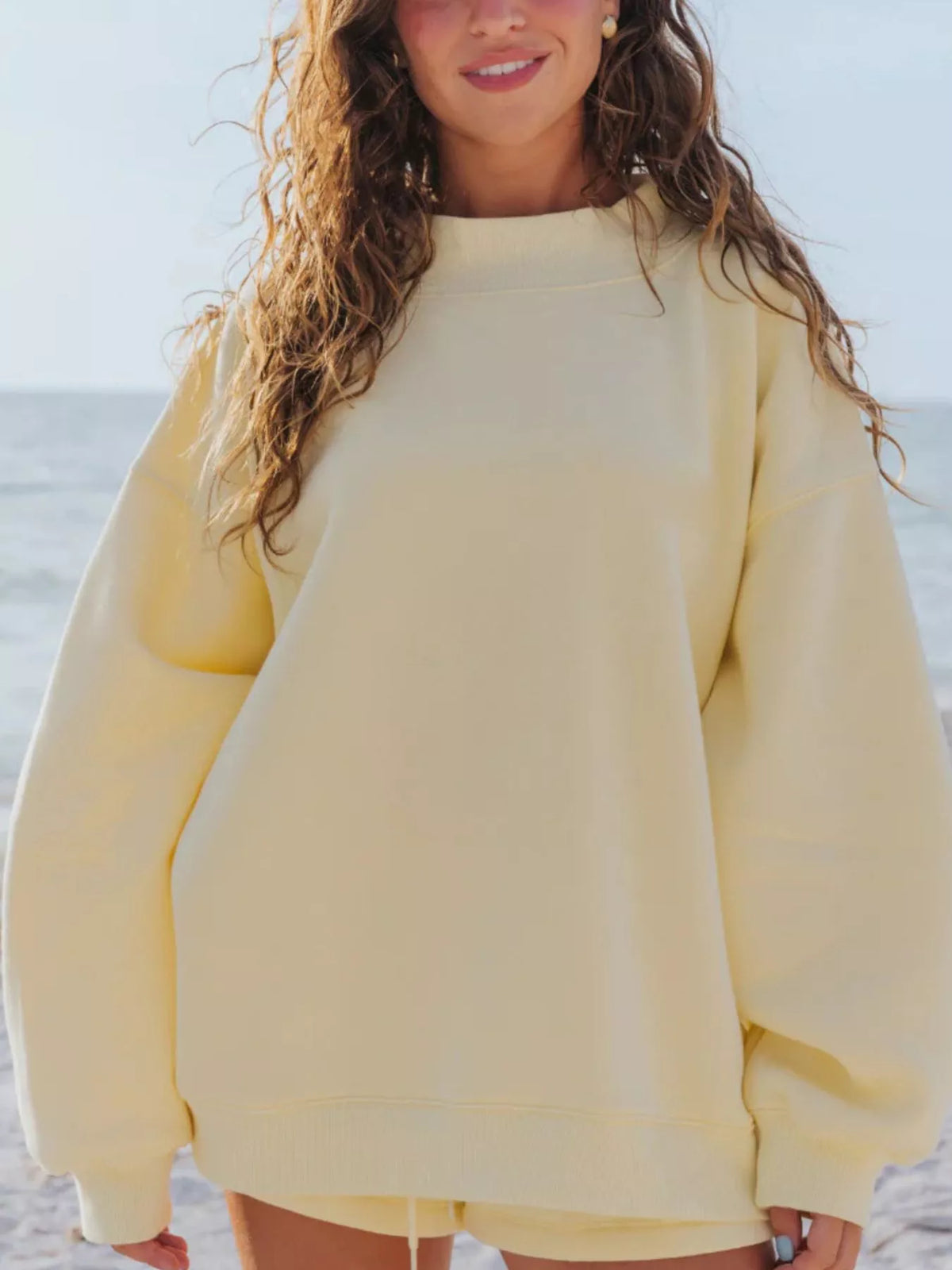 Relaxed Fit Round Neck Sweatshirt and Shorts Set, view 15