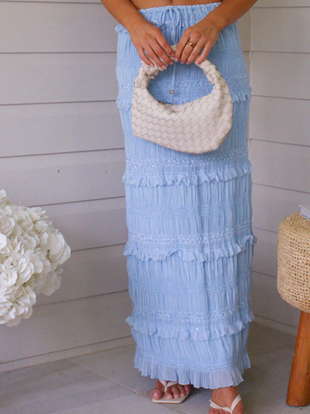 Tied top detail of maxi skirt set