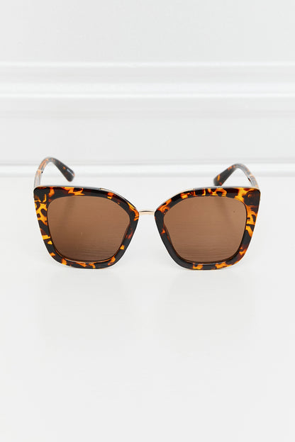 Cat Eye Full Rim Polycarbonate Sunglasses - Fashorio