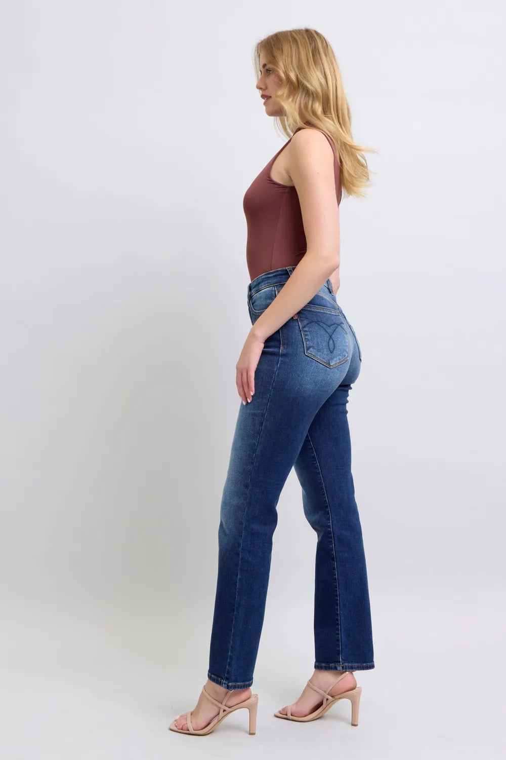 Judy Blue Full Size Washed Straight Leg Jeans with Pockets - Fashorio