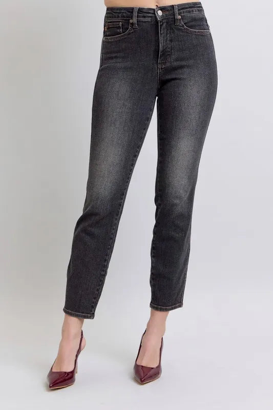 Judy Blue mid rise skinny jeans side profile