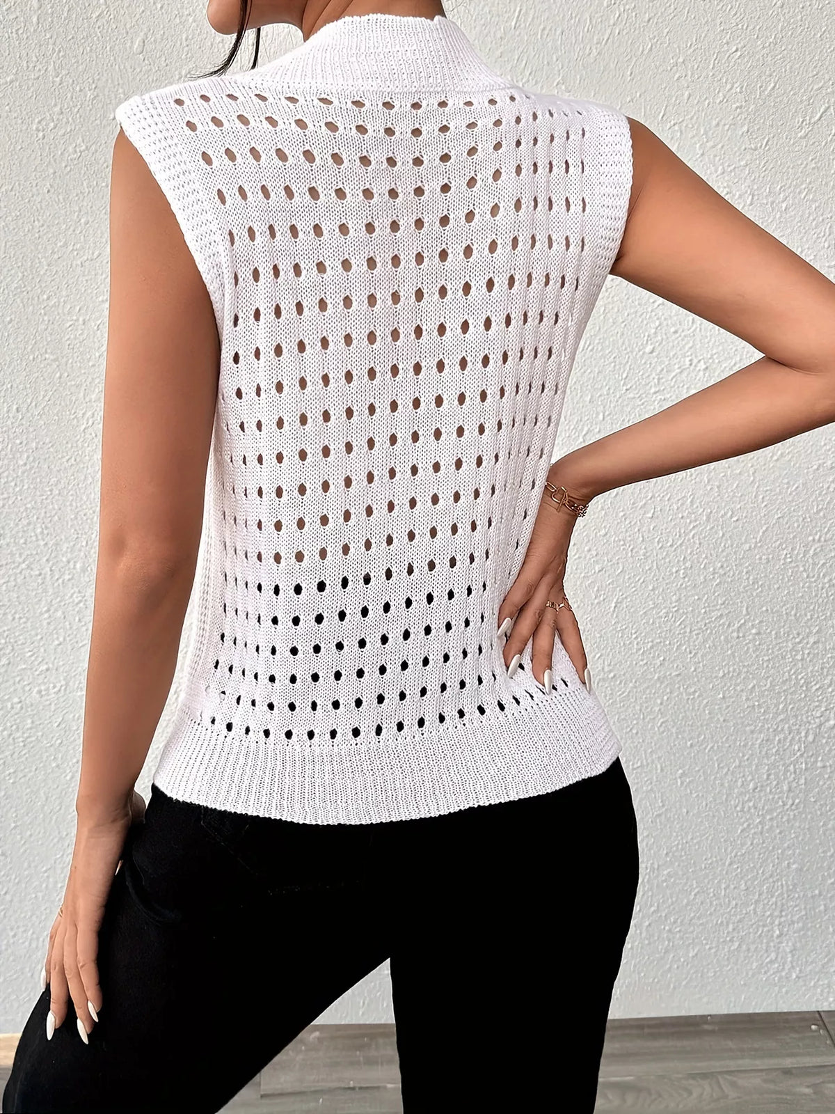 Openwork round neck knit tank side view