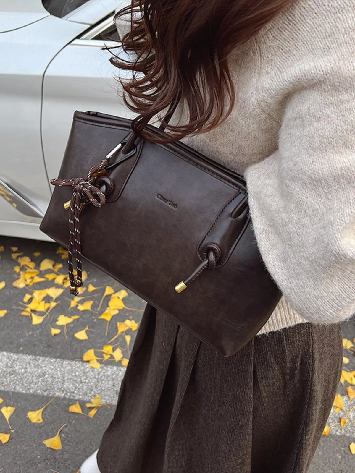 Leather shoulder bag lifestyle view