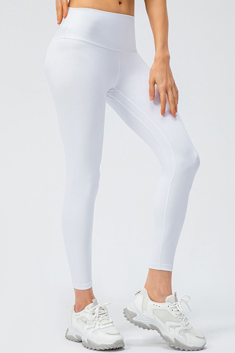 wide waistband slim fit active leggings sleeve detail