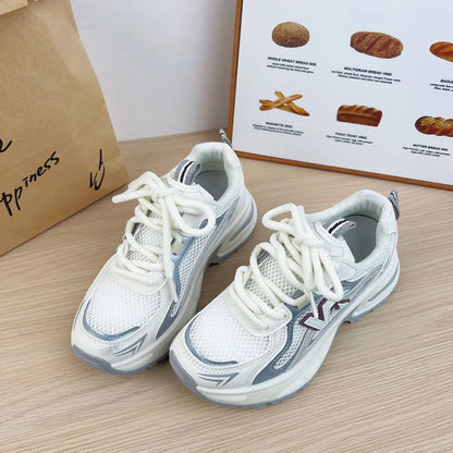 Contrast Letter Lace Up Athletic Shoes Light Gray - Fashorio