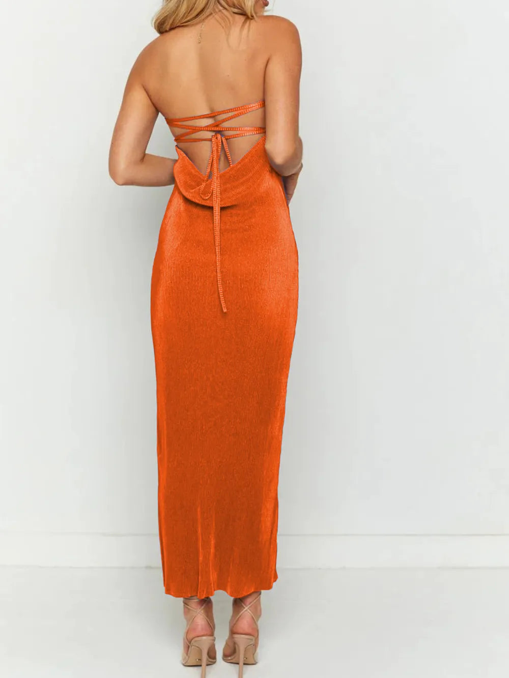 Maxi dress full silhouette from the front