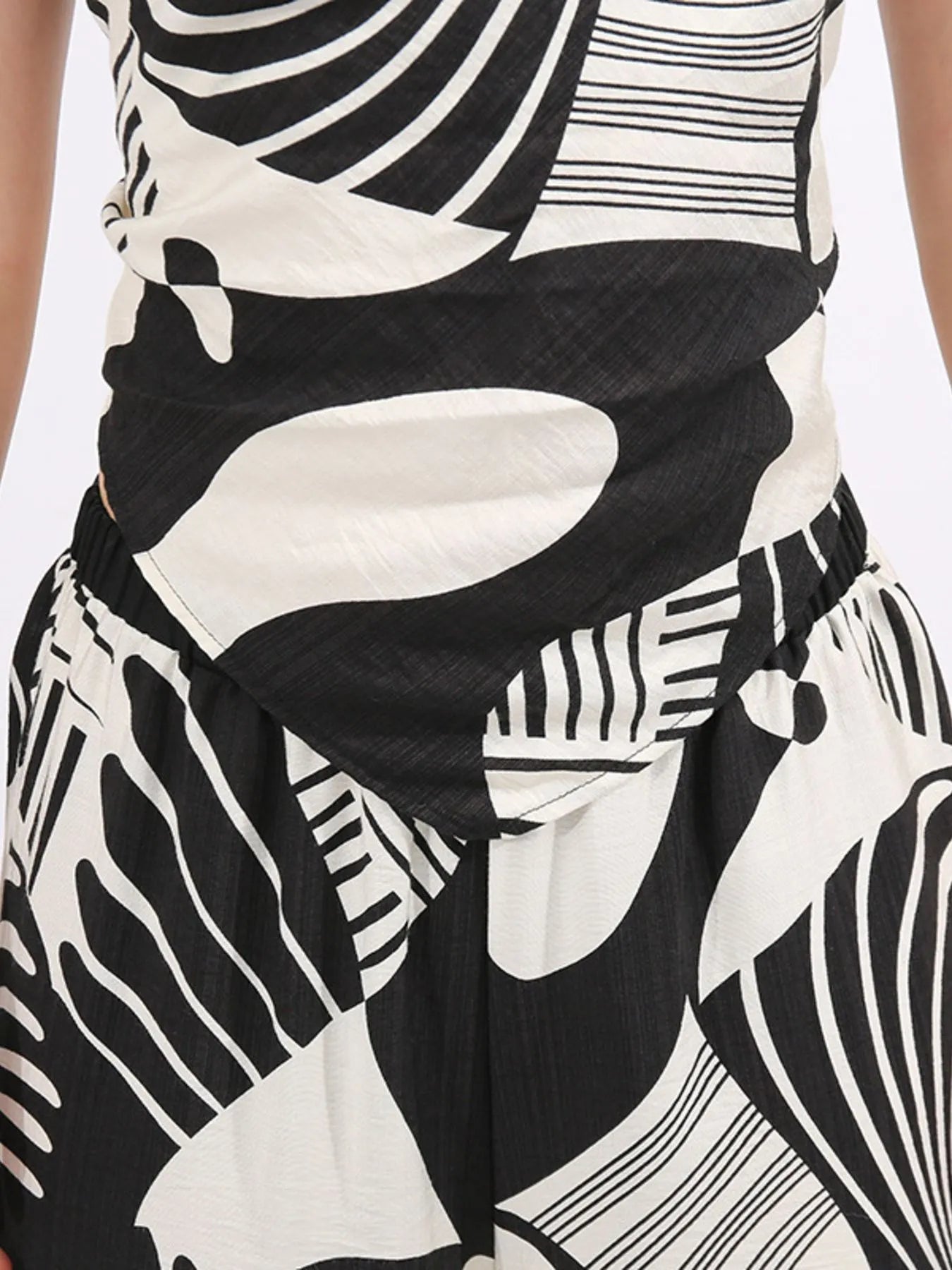 Abstract Print Tube Top and Wide Leg Pants Two-Piece Set - Fashorio