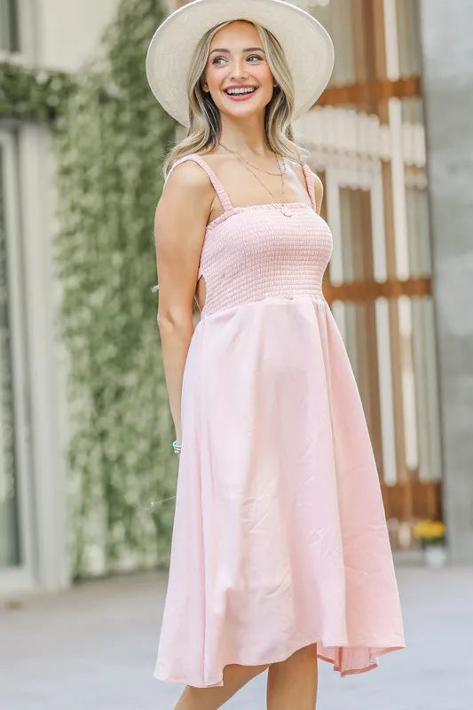 Smocking Open Back Sleeveless Midi Dress detail
