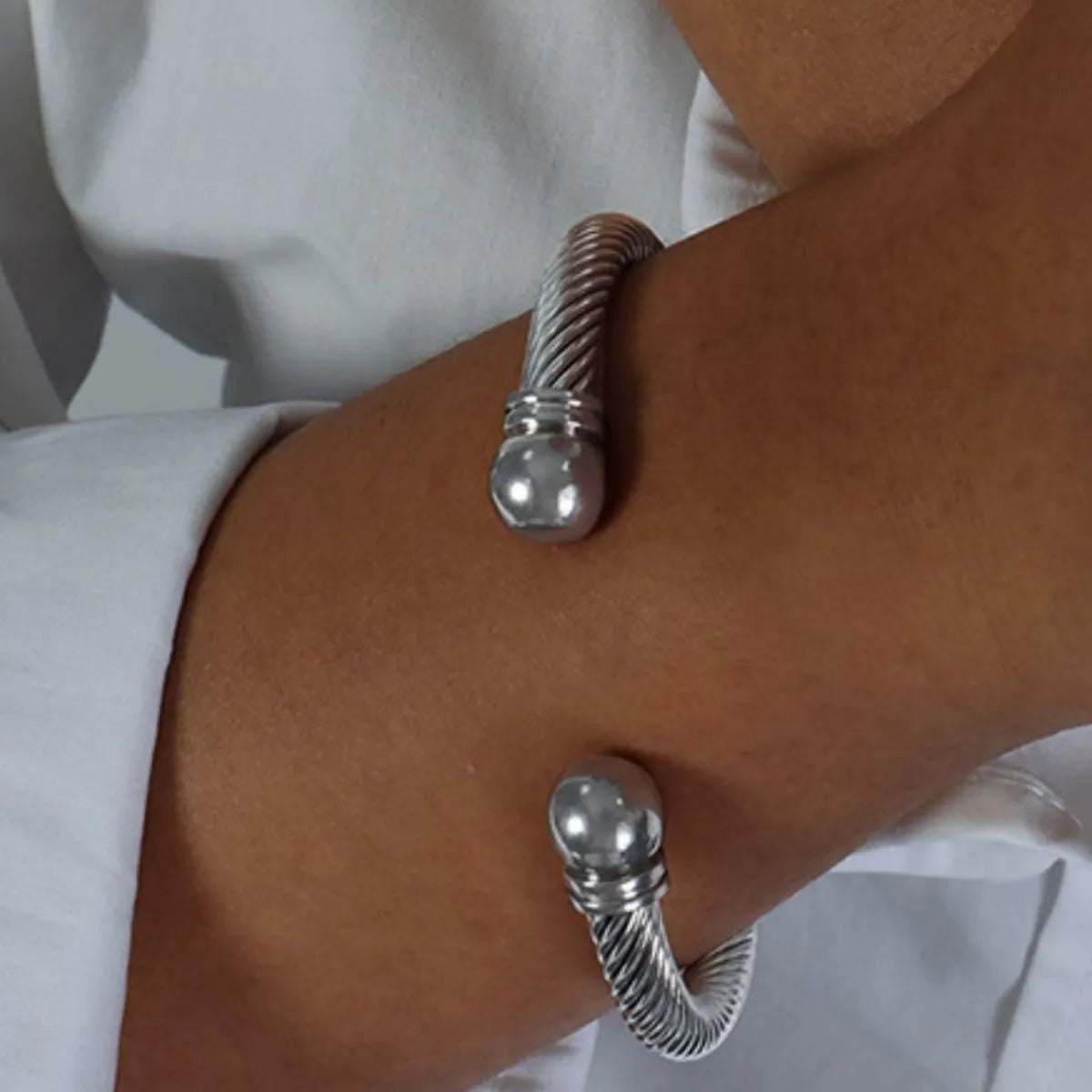 Stainless Steel Twisted Cable Cuff Bracelet Silver One Size - Fashorio