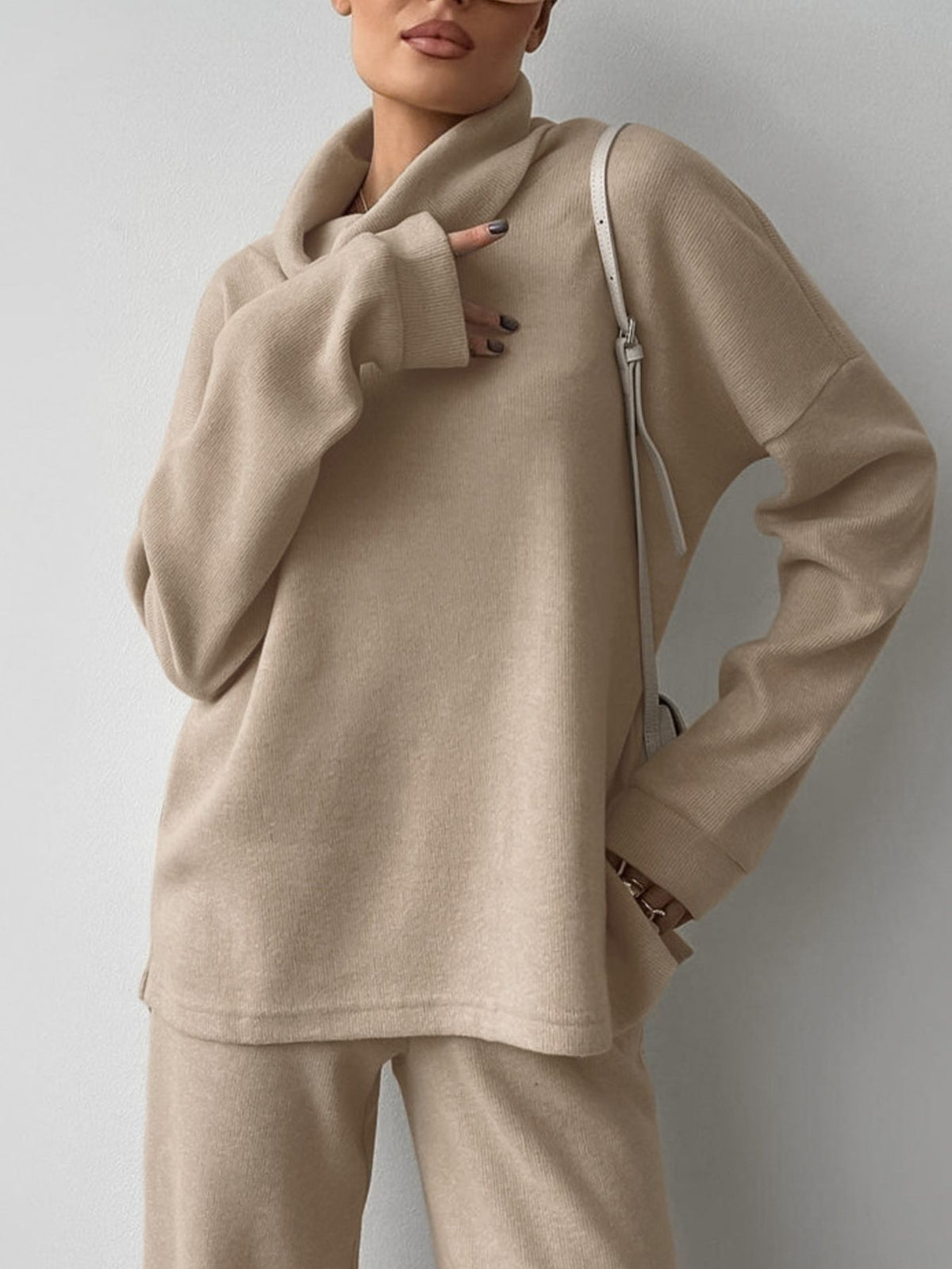 Turtleneck top and pants set full look