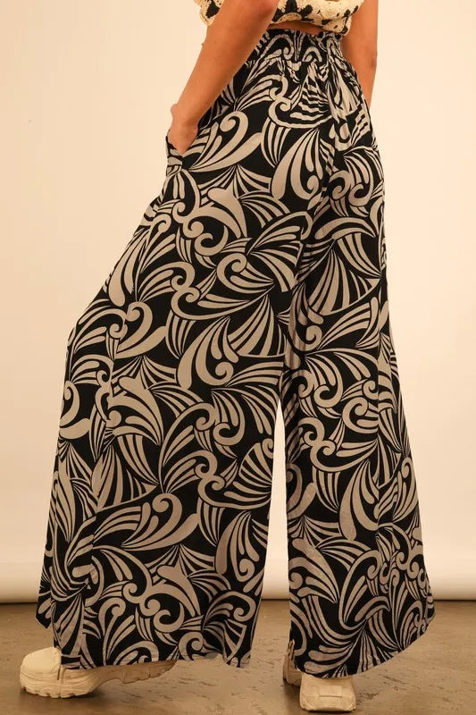 VERY J Full Size Printed Wide Leg Pants Plus Size - Fashorio