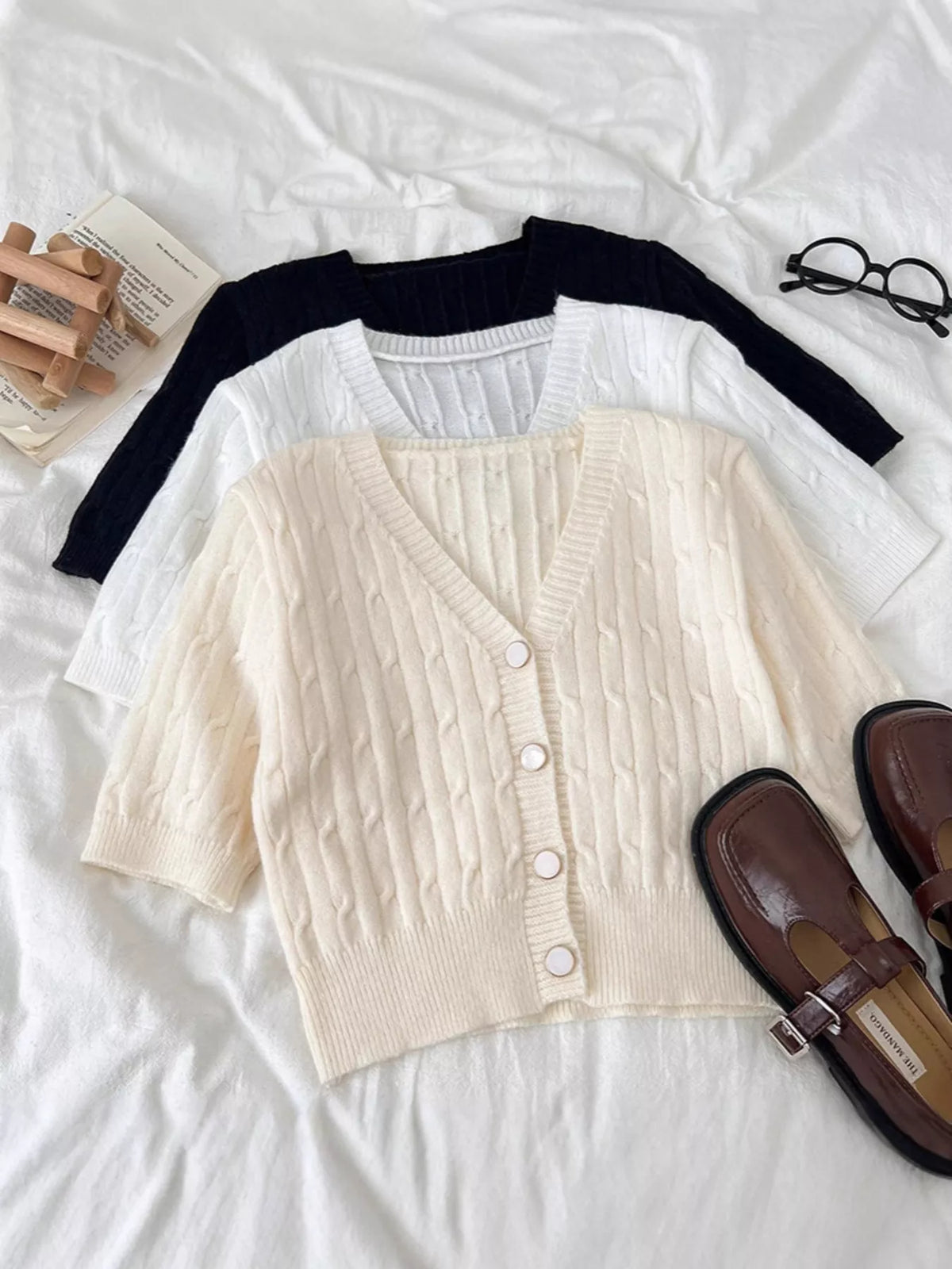 Texture knit cardigan in black