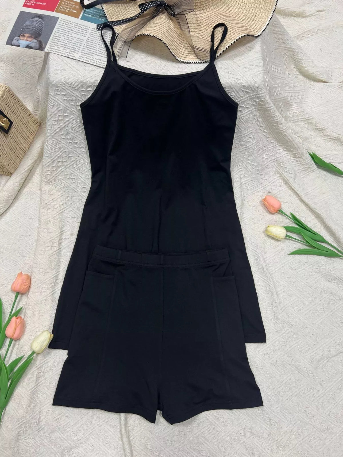 Active cami top and shorts two piece detail
