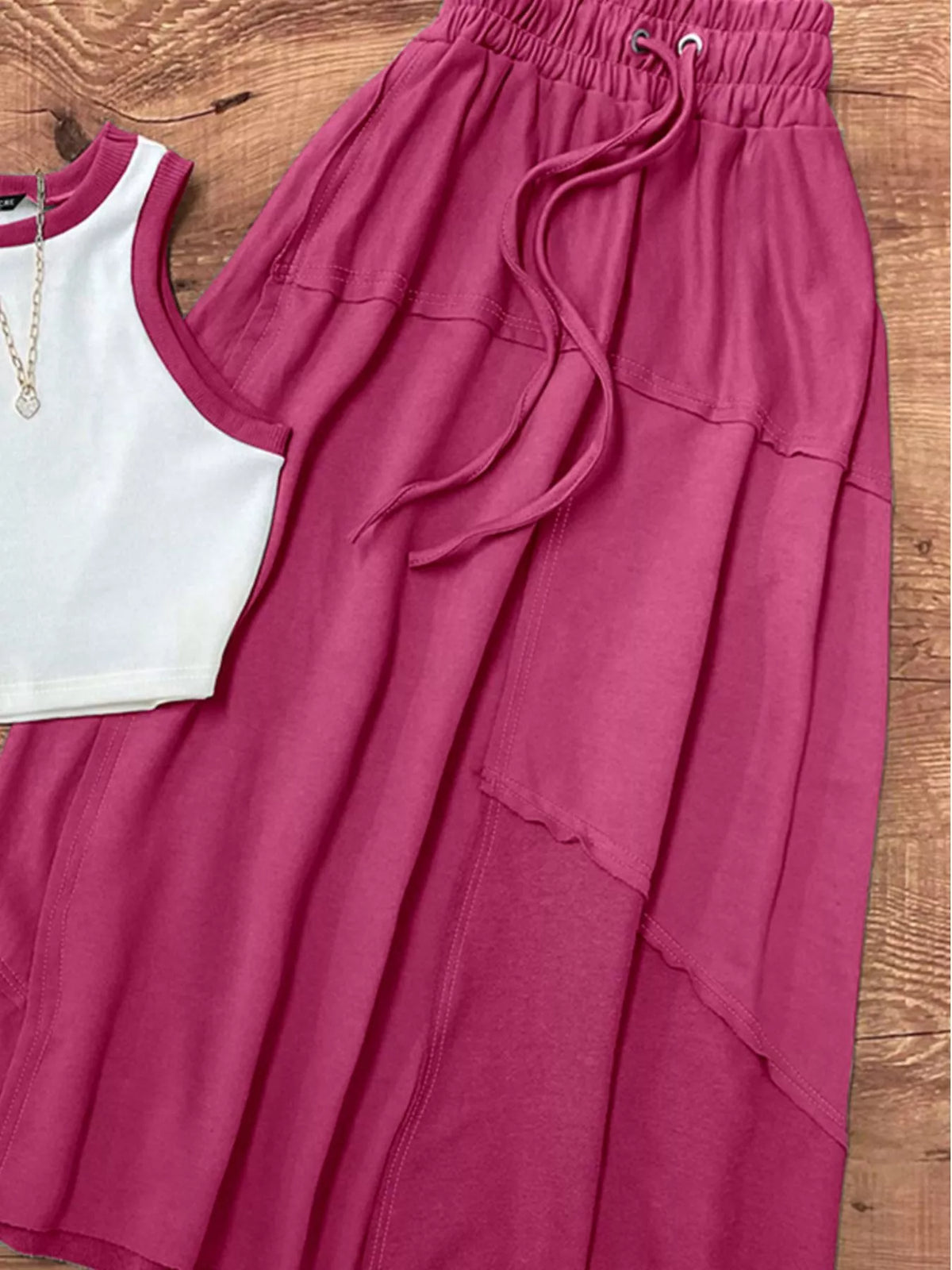 Rose red contrast trim tank and matching skirt set side view