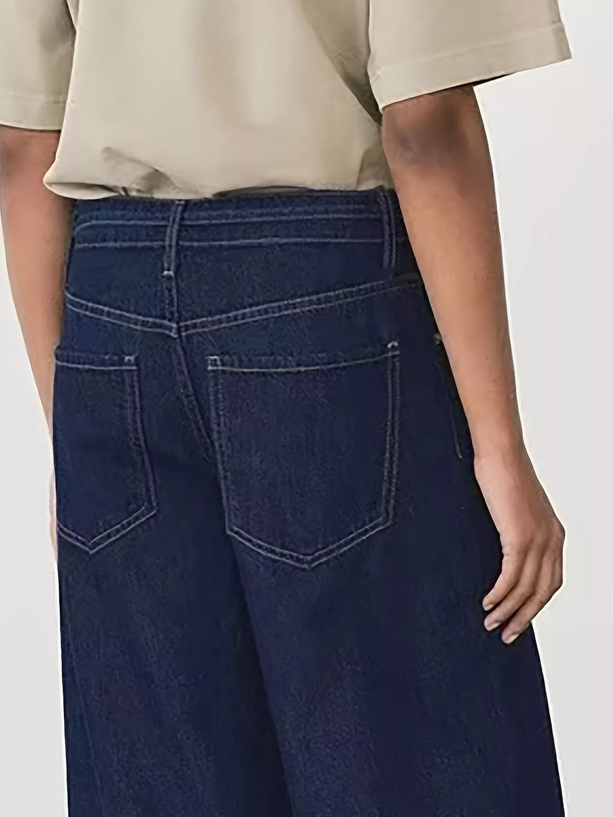 Loose fit flare leg jeans
