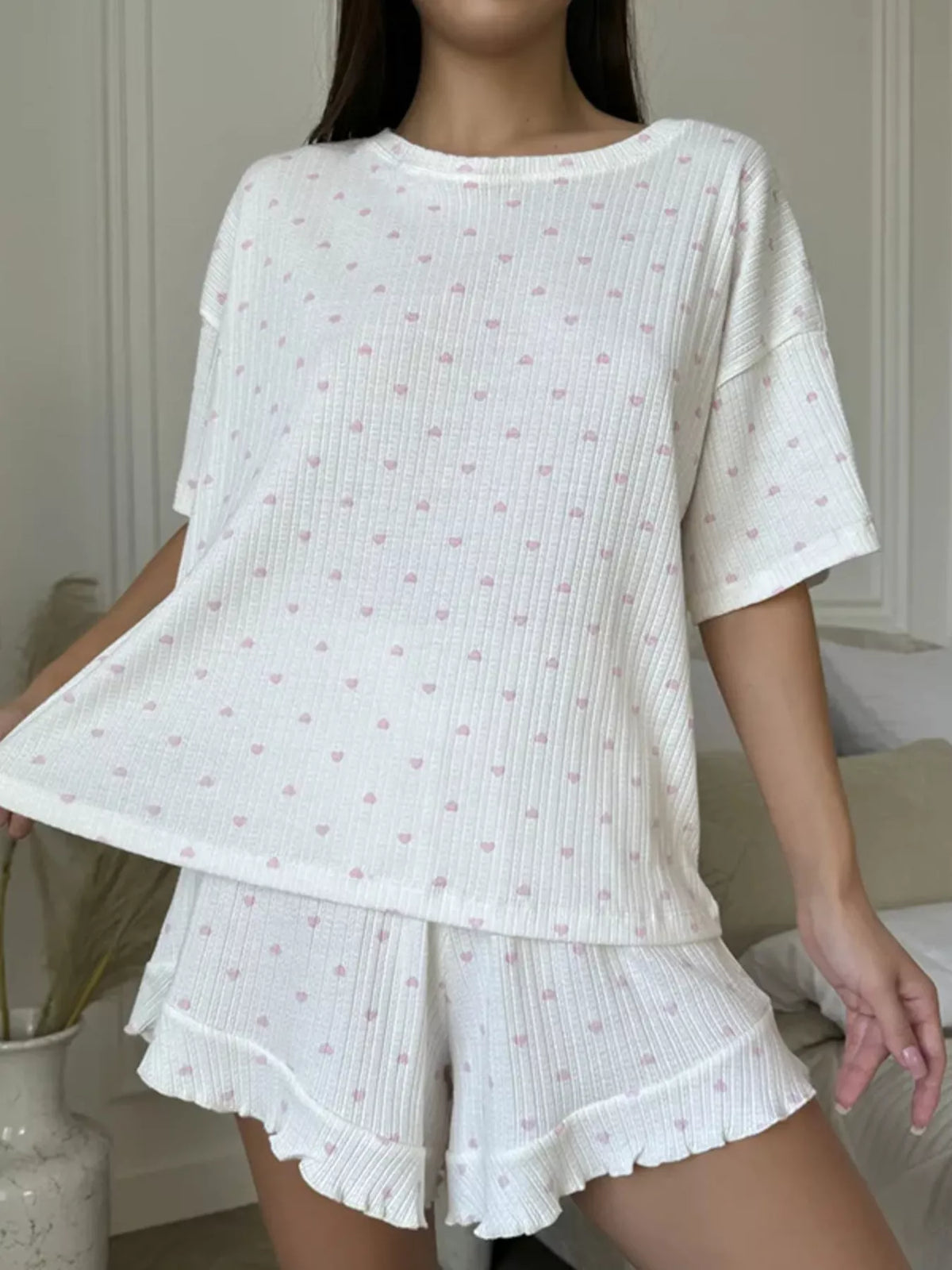 Heart print top and shorts two piece detail