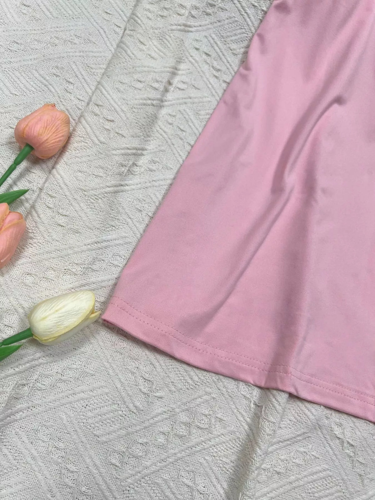 Coordinated active cami and shorts detail