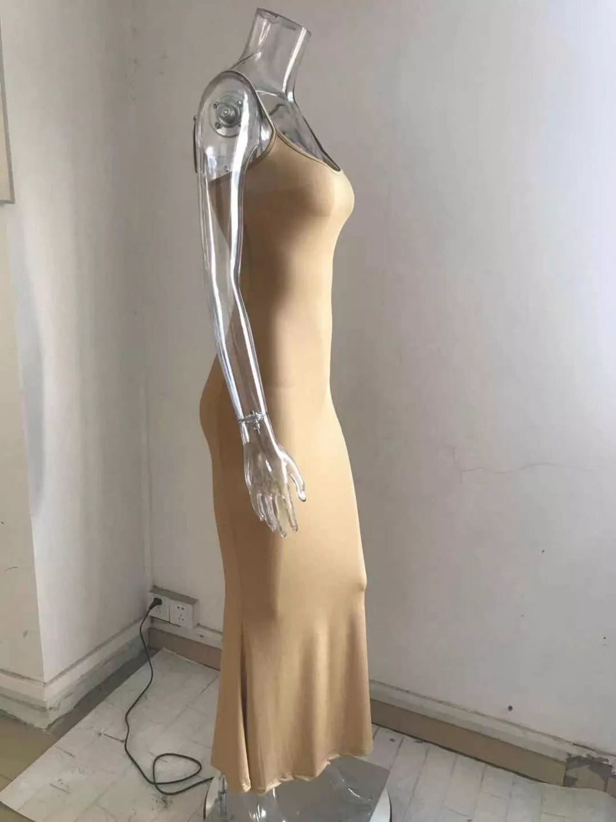 Bodycon maxi dress styling view
