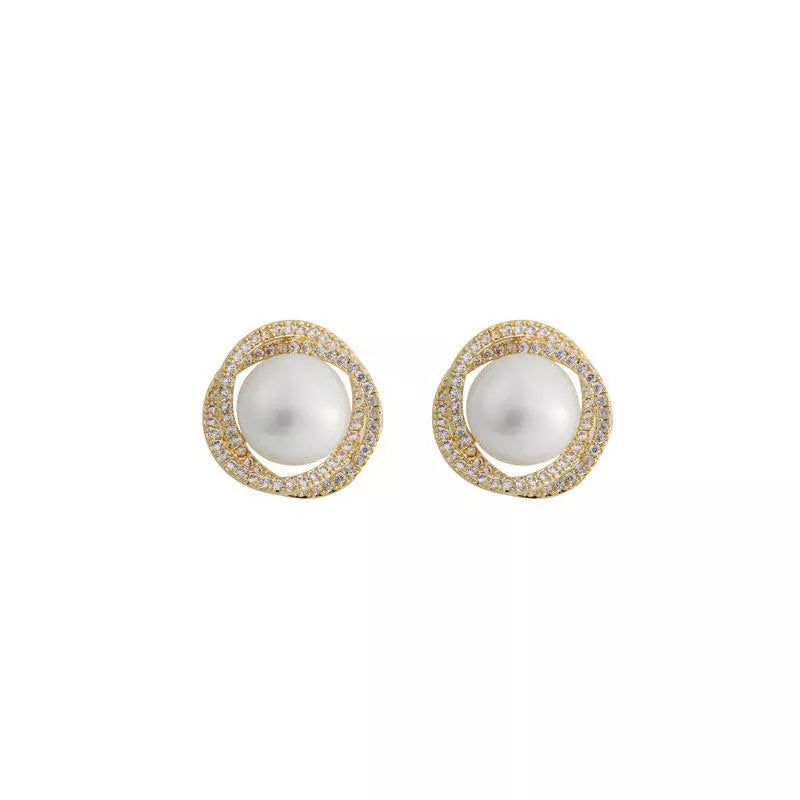 Pearl stud earrings detail view