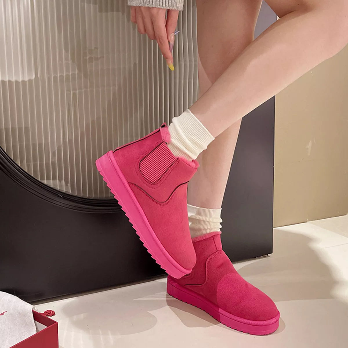 Round toe platform boots back view