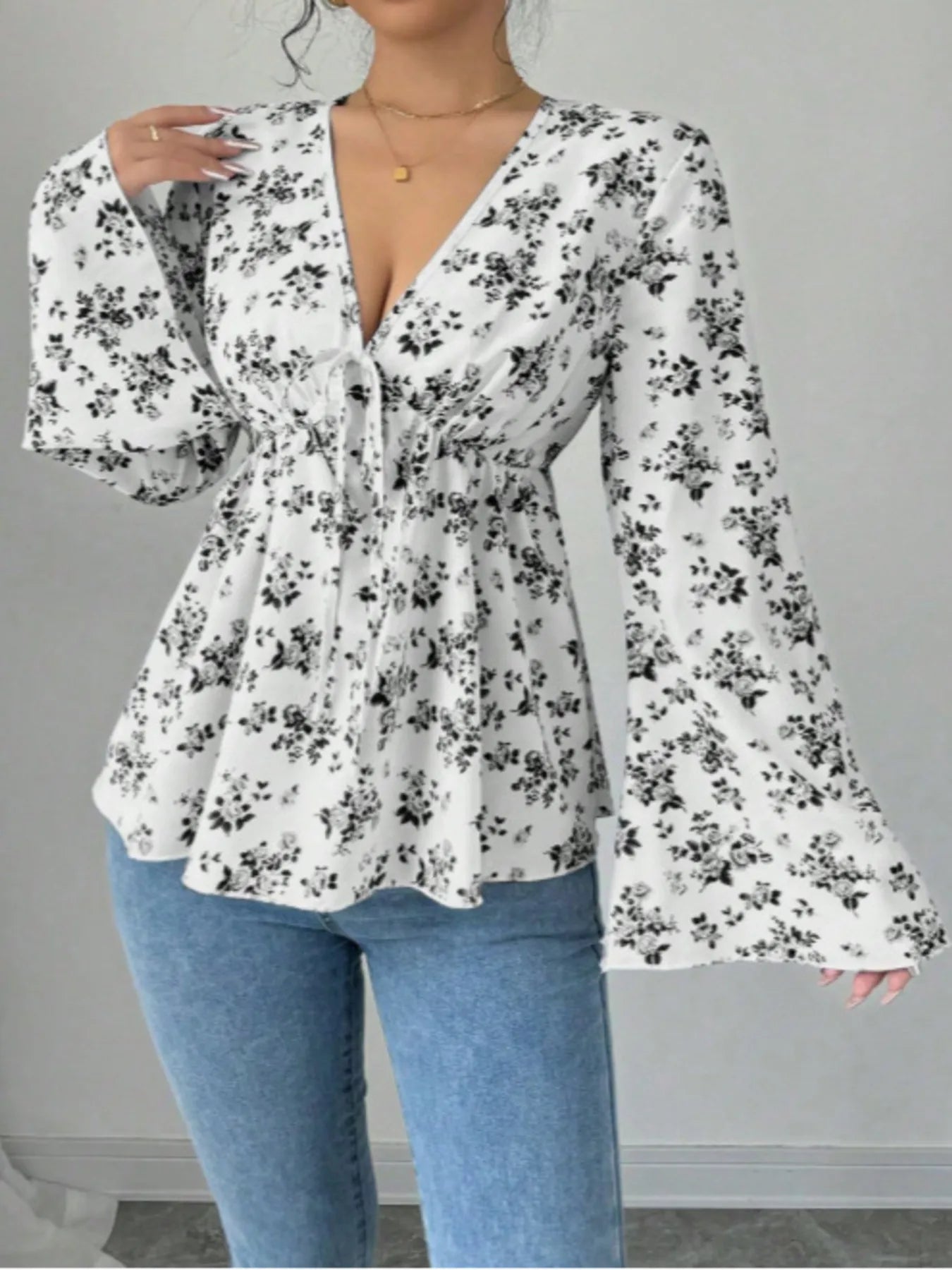 Floral Print V-Neck Long Sleeve Blouse - Fashorio
