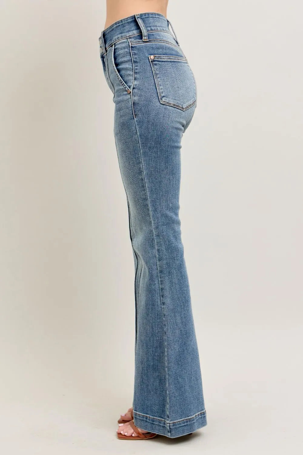 Judy Blue Full Size High-Waist Flare Denim Jeans with Front Seam Detail Plus Size - Fashorio