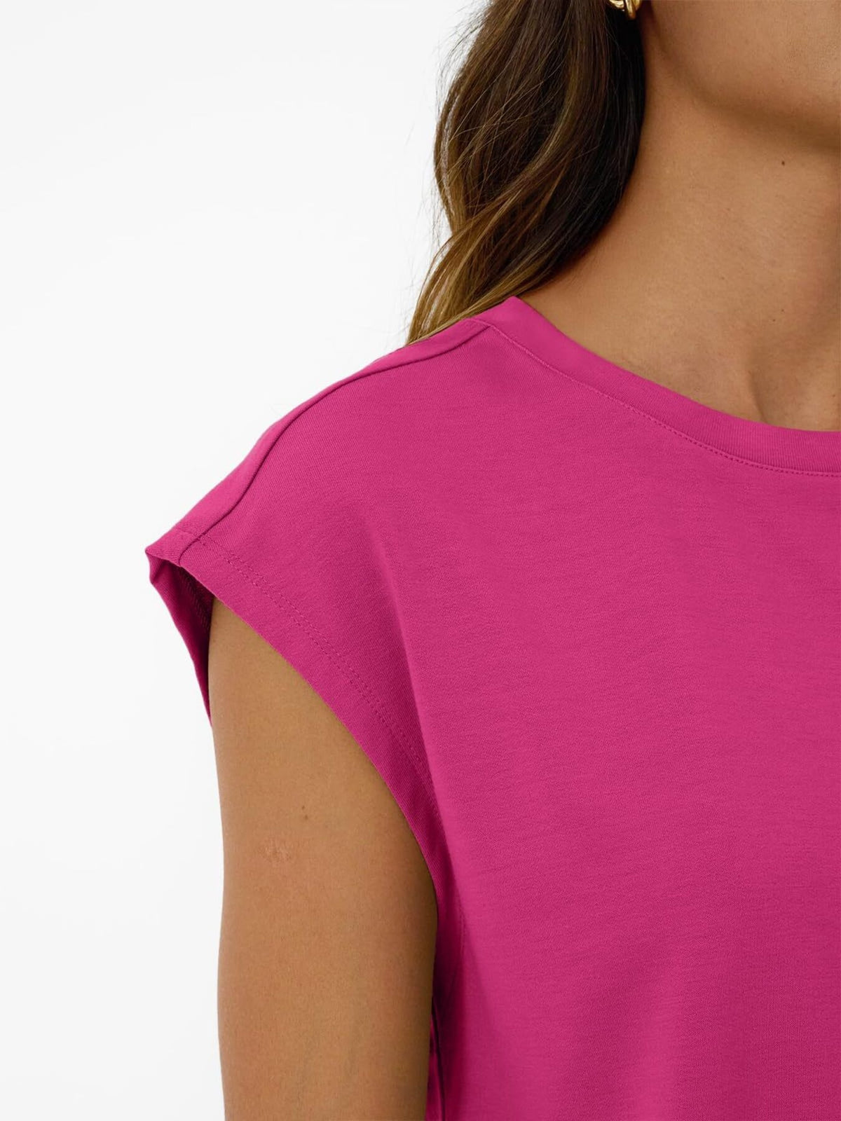 Cap sleeve set side profile