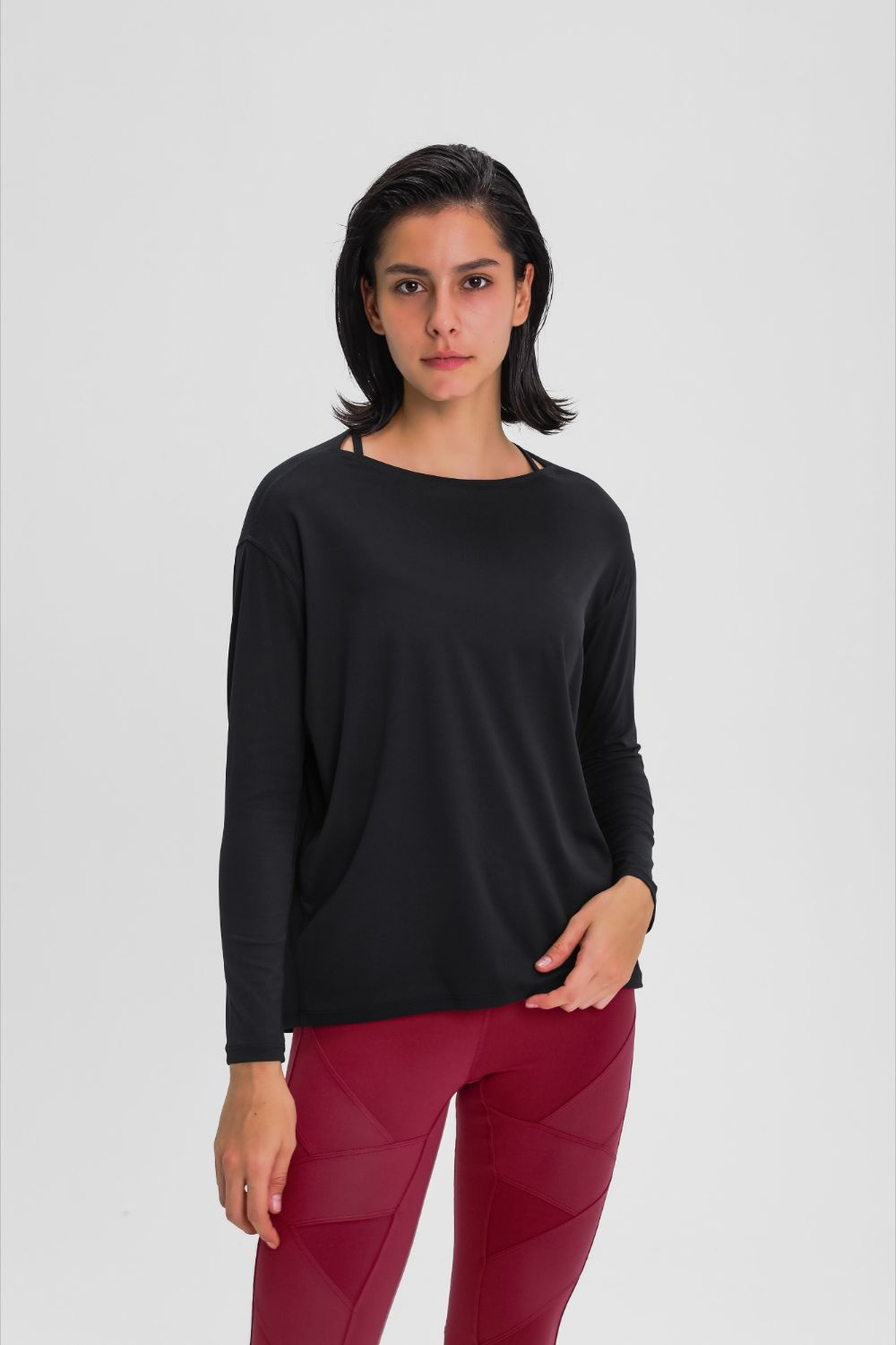 Loose fit active pullover top fabric detail