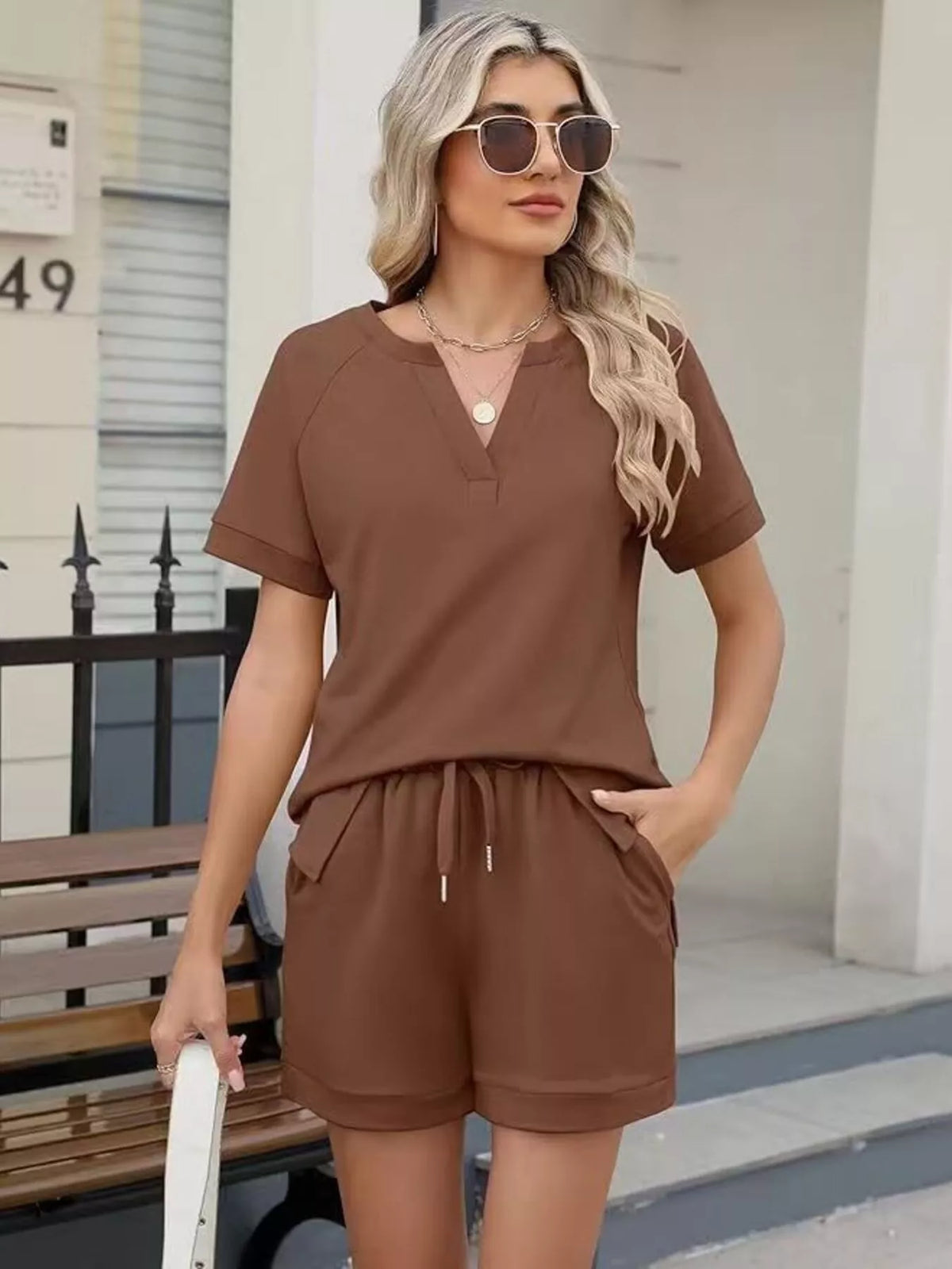 Solid matching shorts detail