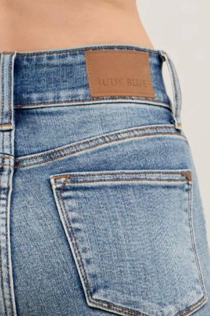 Judy Blue Full Size High-Waist Flare Denim Jeans with Front Seam Detail Plus Size - Fashorio