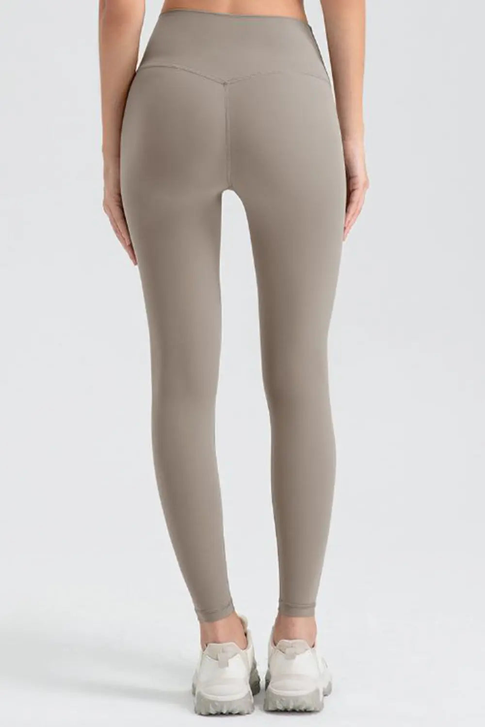 wide waistband sport leggings hem detail