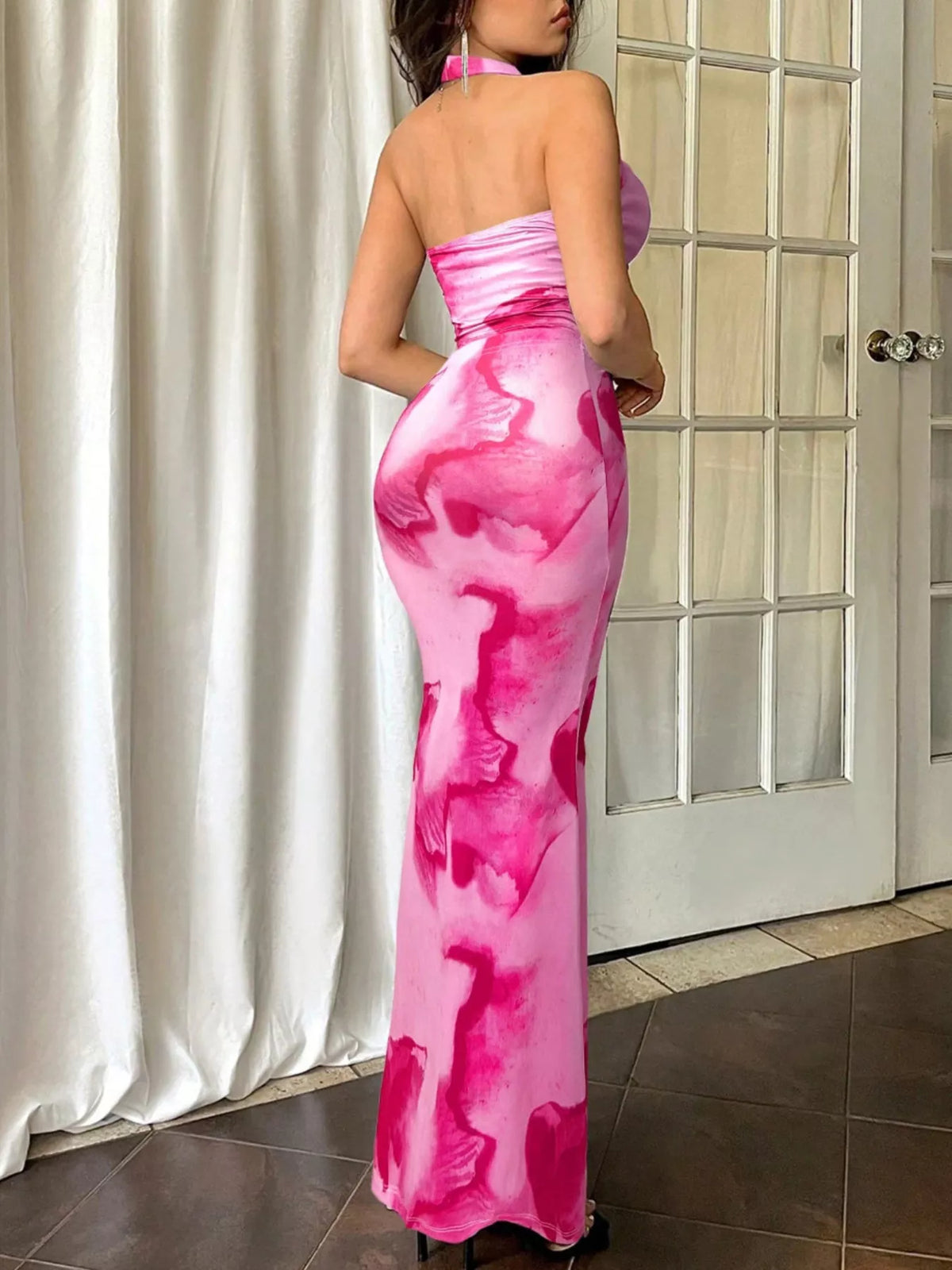 Tie dye set side view