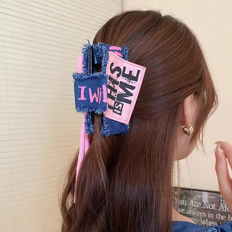 B.Y. Acrylic Braided Rope Hair Claw Clip