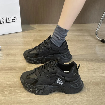 Chunky Platform Athletic Black - Fashorio