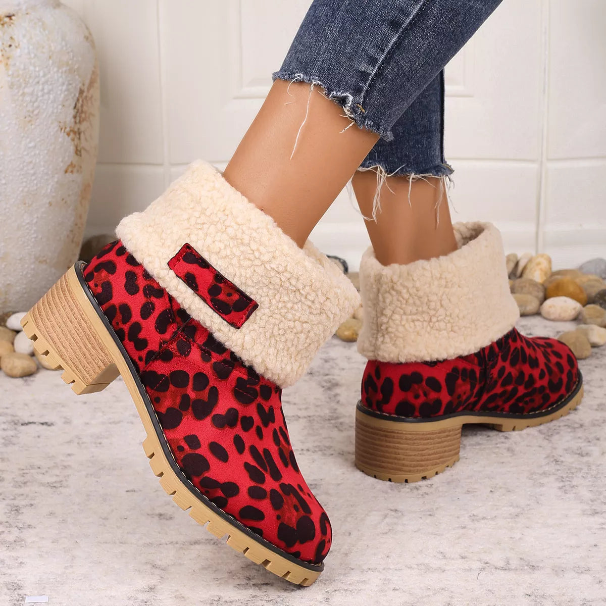 Leopard boots toe close up