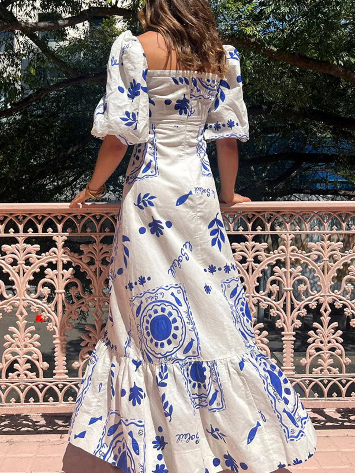 Floral puff sleeve maxi dress bodice detail