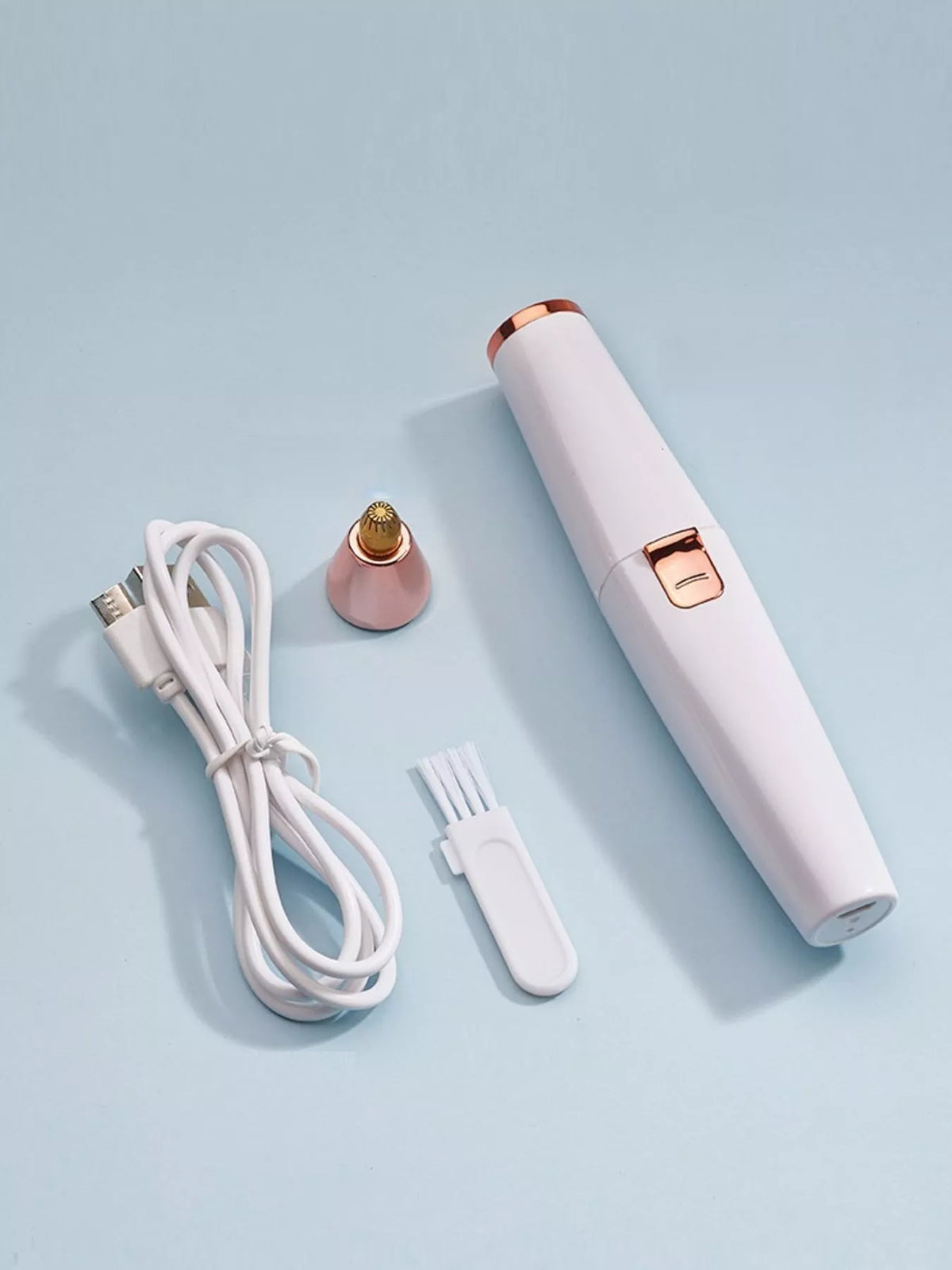 Epilator charging detail