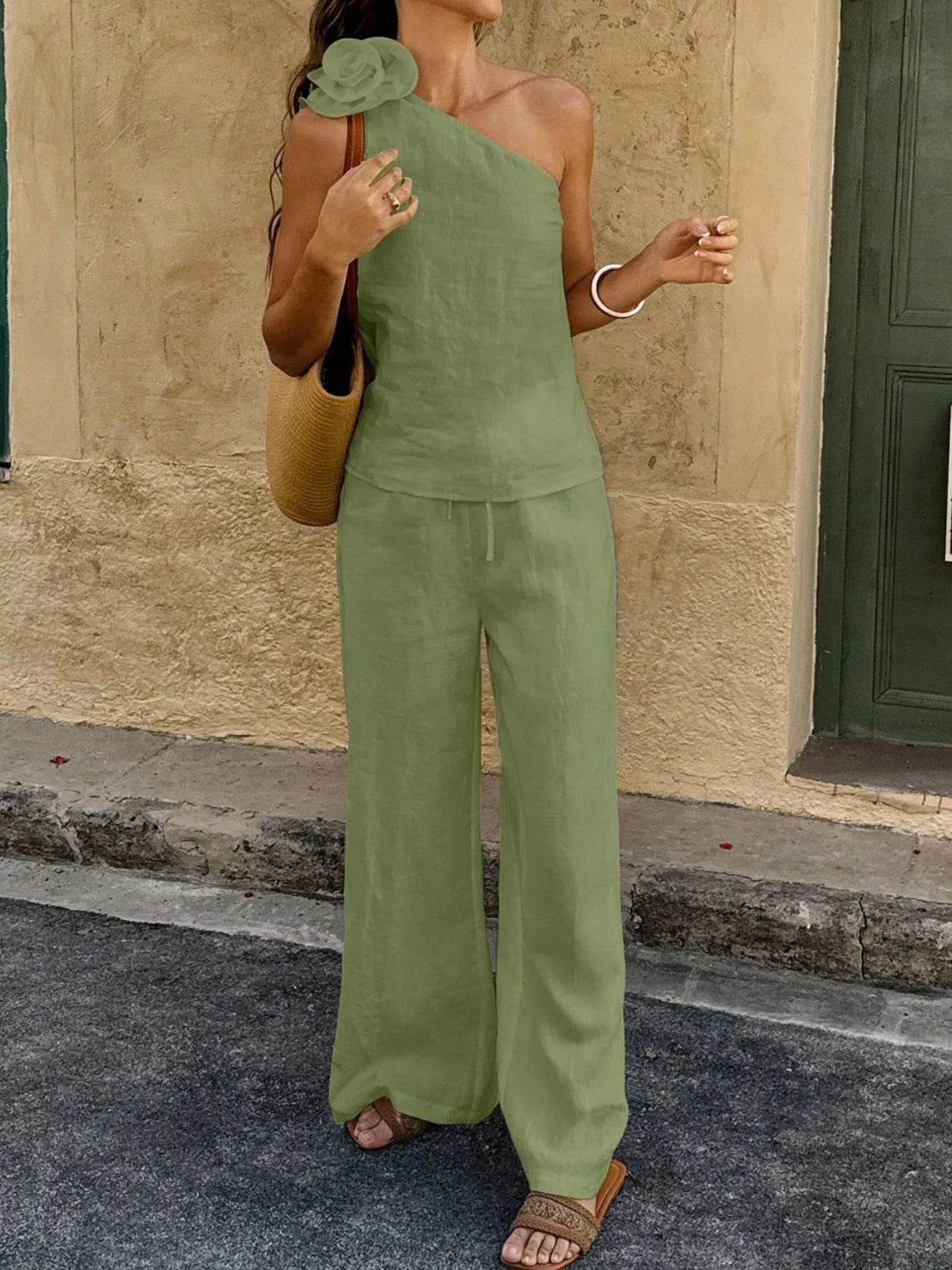 Floral embellished pants set styling angle