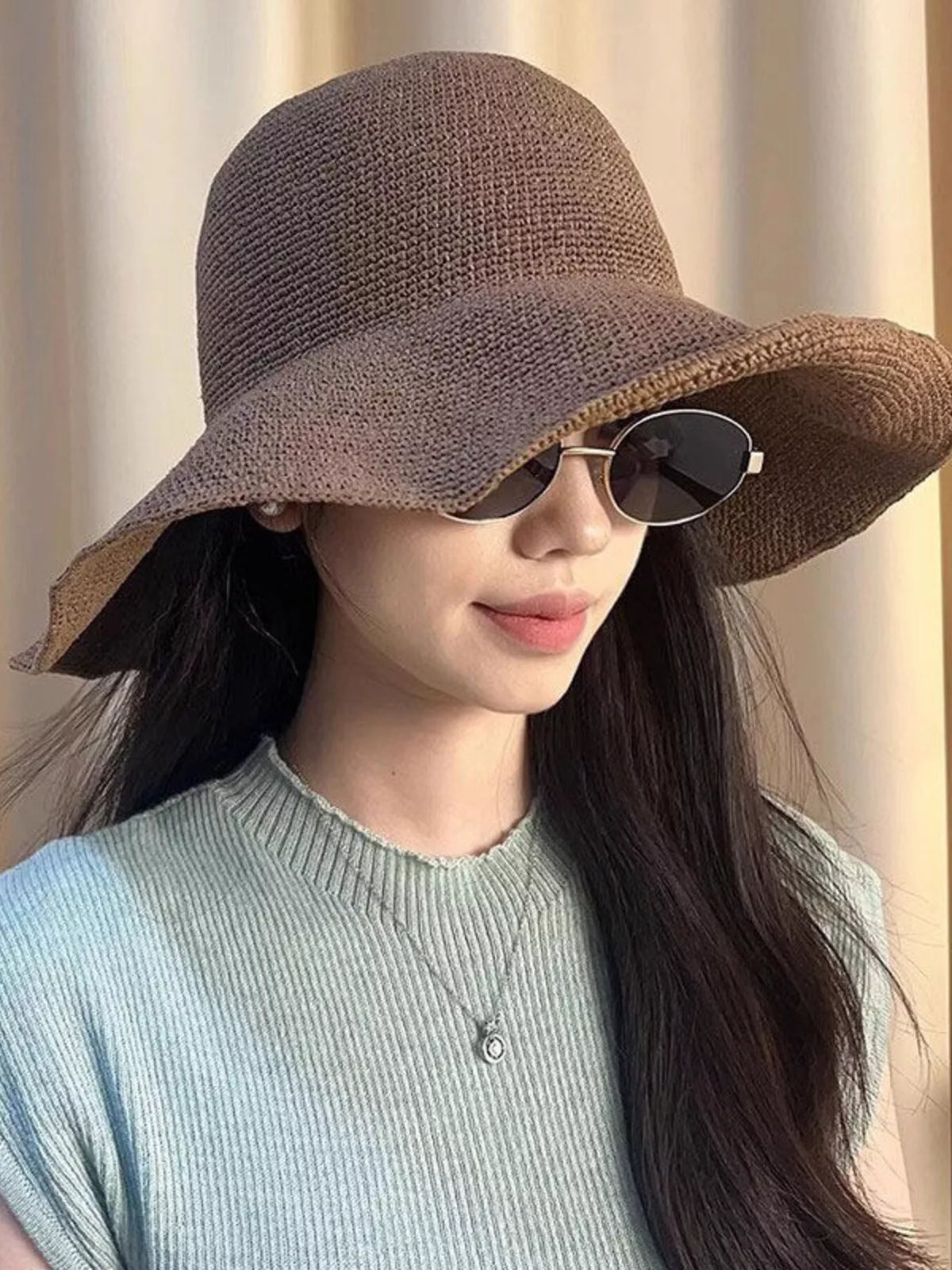 Crown detail on the wide brim sun hat